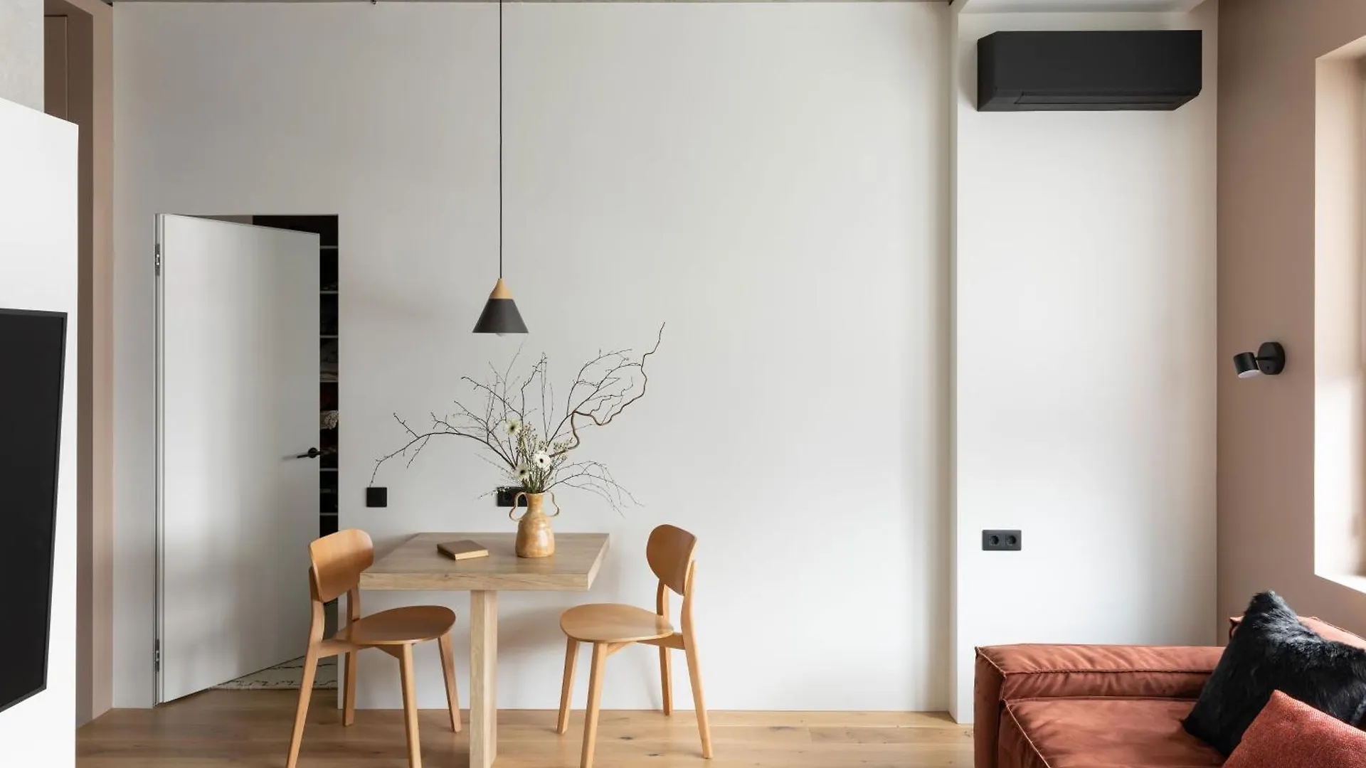 Hotel Luxurious Apartments In Milan